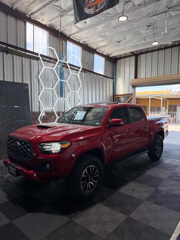 Commercial Window Tinting — Storefront